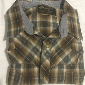 Wrangler cowboy shirt